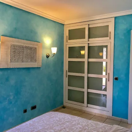 Дом отдыха Classic Townhouse *